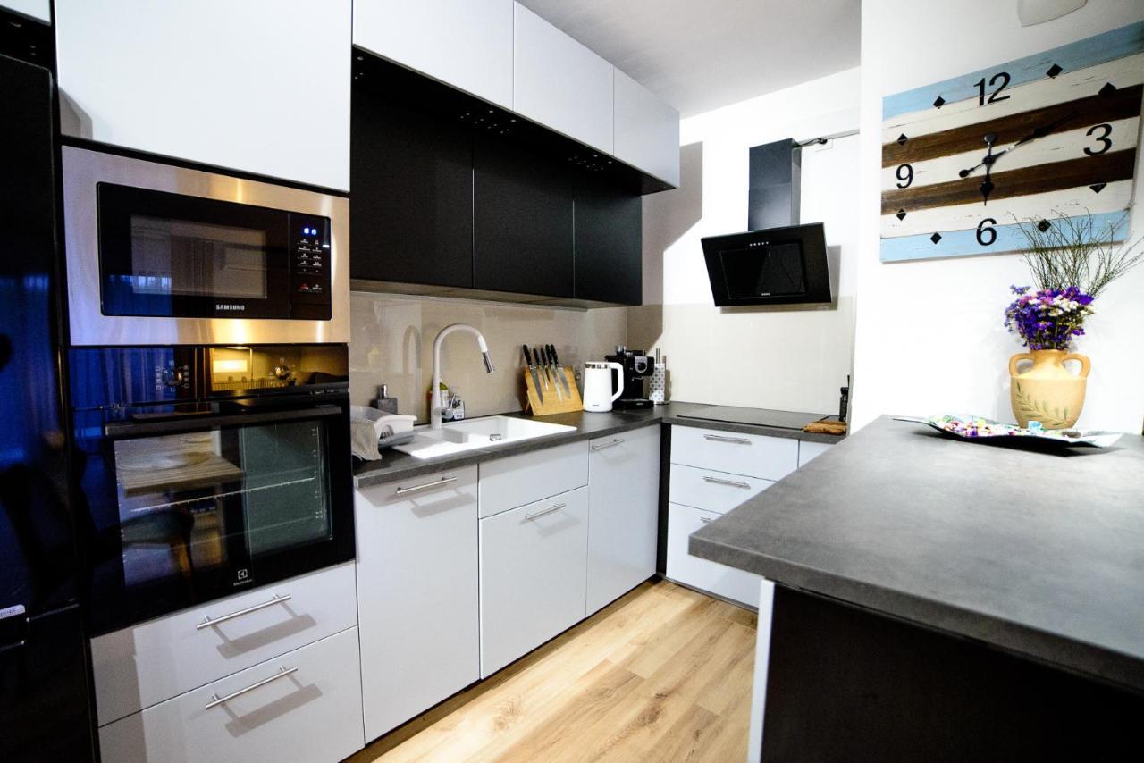 Apartamenty Via Marina Breslavia Exterior foto